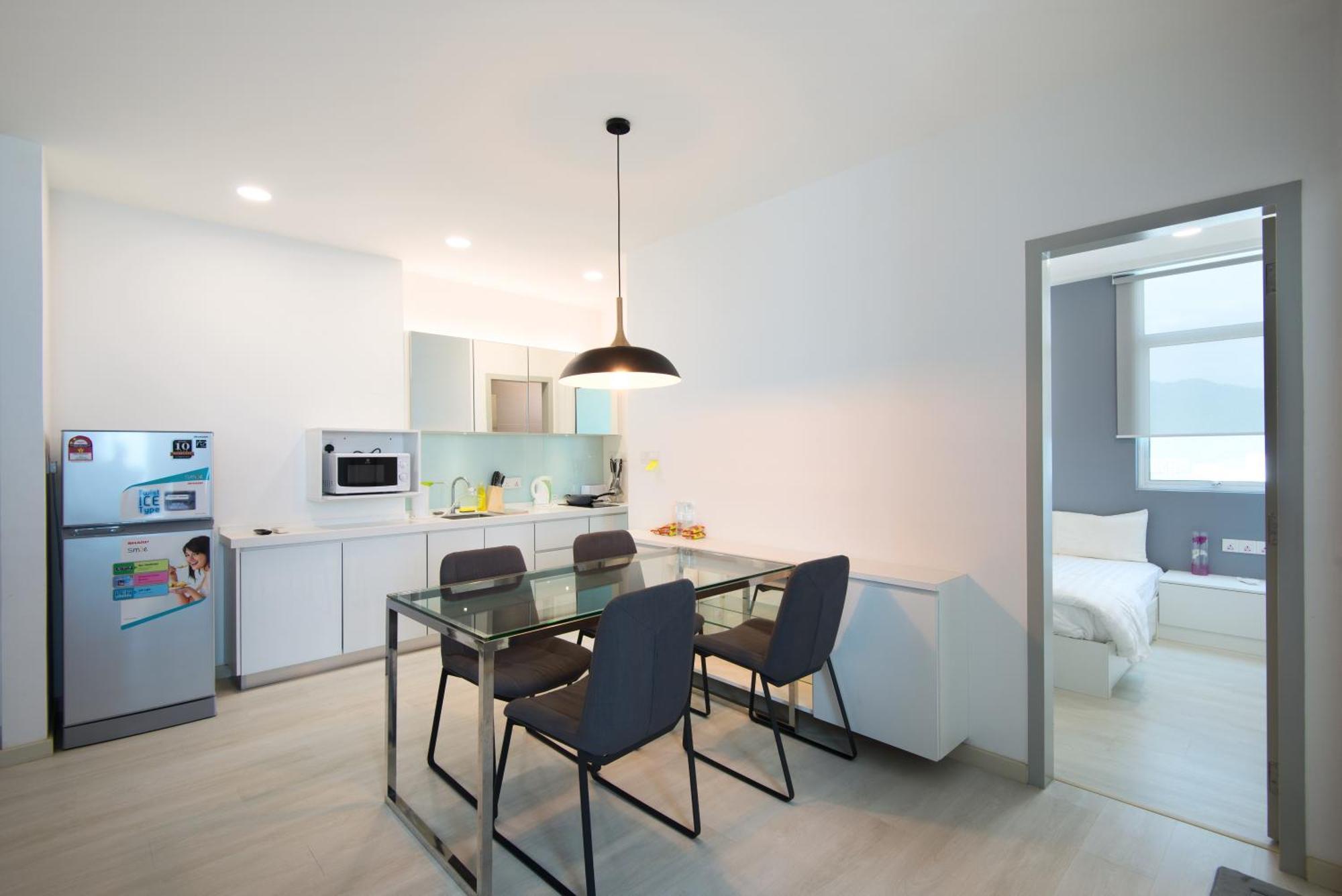 Straits Garden Suites By The Homestay Helper George Town Bagian luar foto